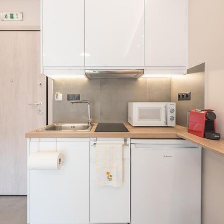 ✰Bright, Renovated, Spacious And Cosy Studio✰ 雅典 外观 照片