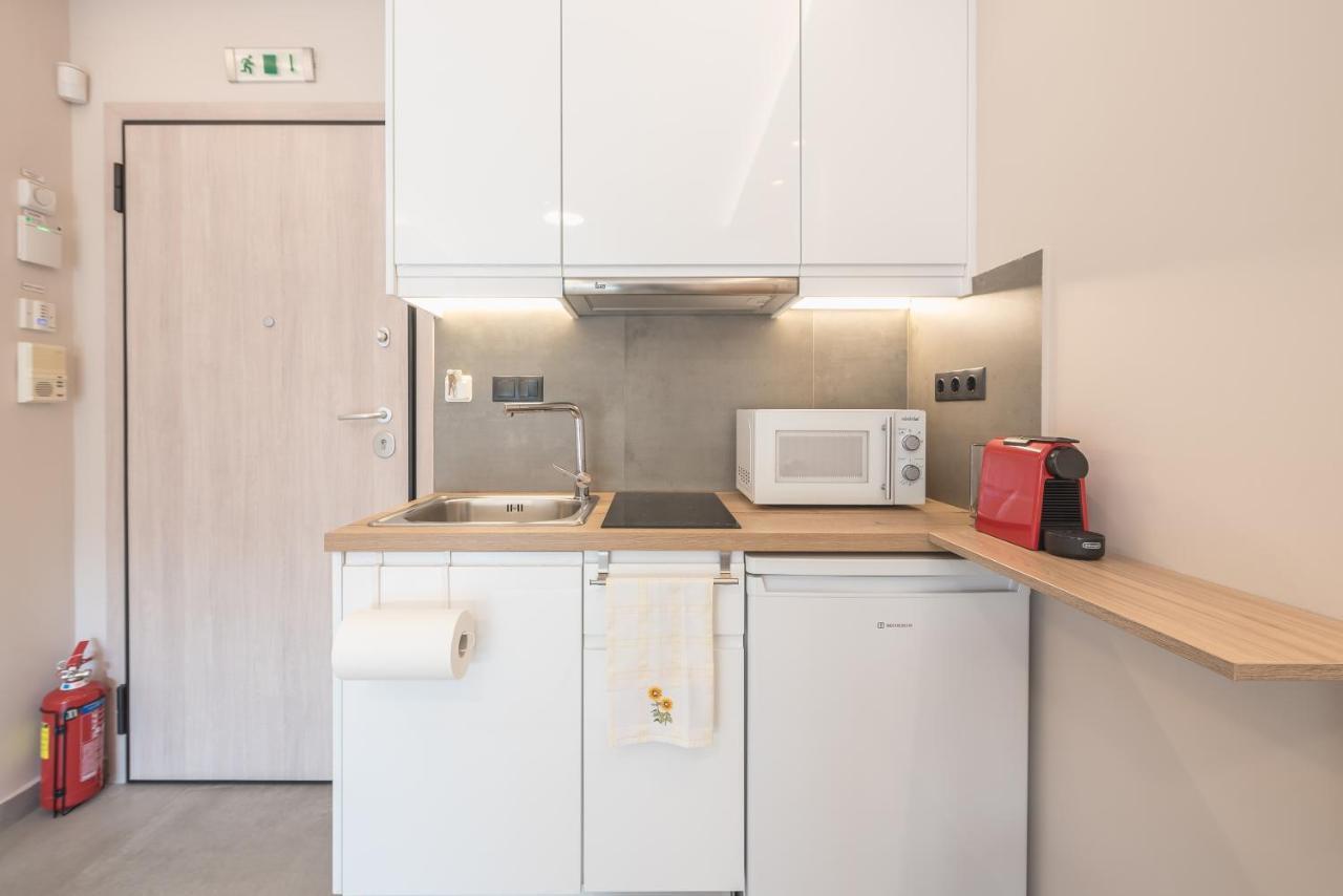 ✰Bright, Renovated, Spacious And Cosy Studio✰ 雅典 外观 照片