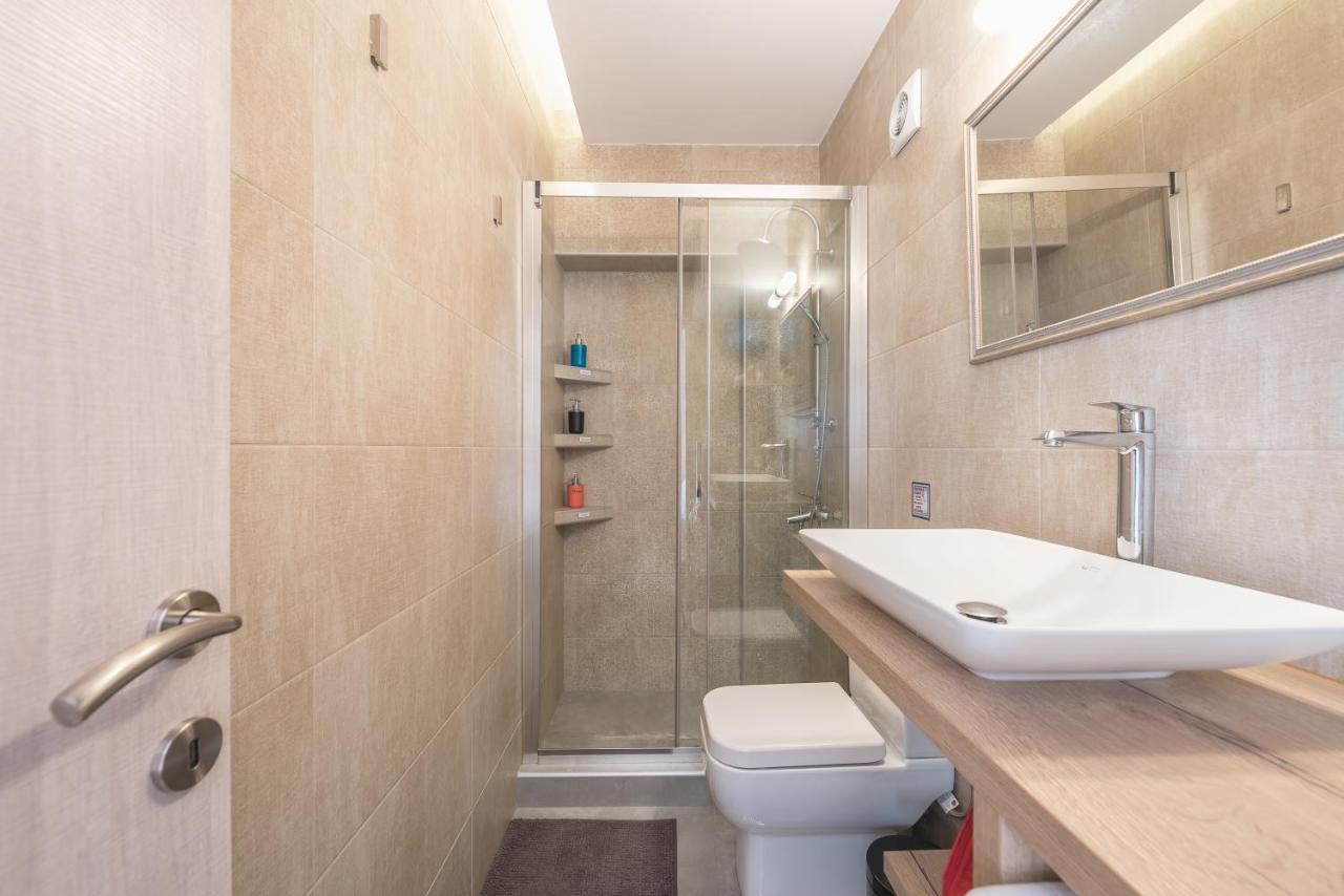 ✰Bright, Renovated, Spacious And Cosy Studio✰ 雅典 外观 照片