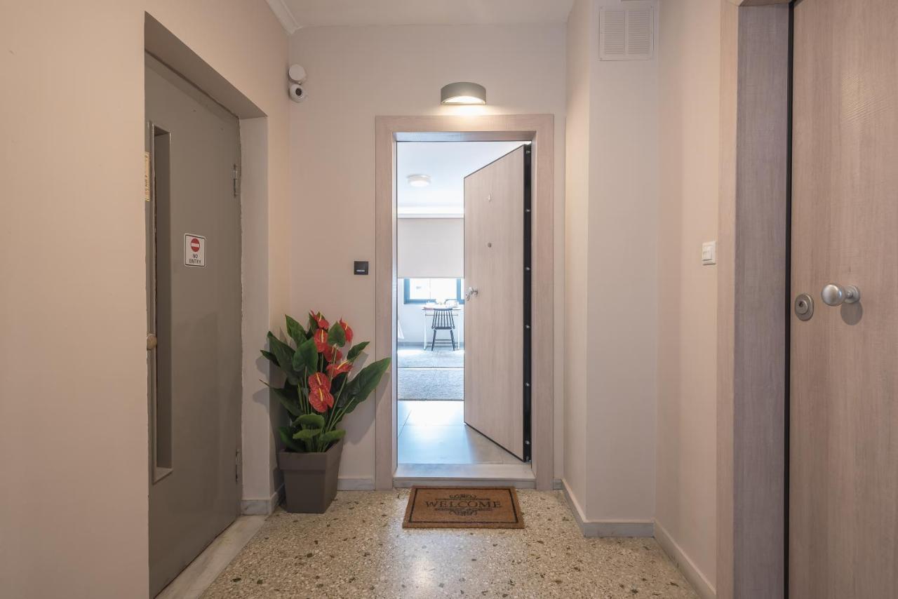 ✰Bright, Renovated, Spacious And Cosy Studio✰ 雅典 外观 照片